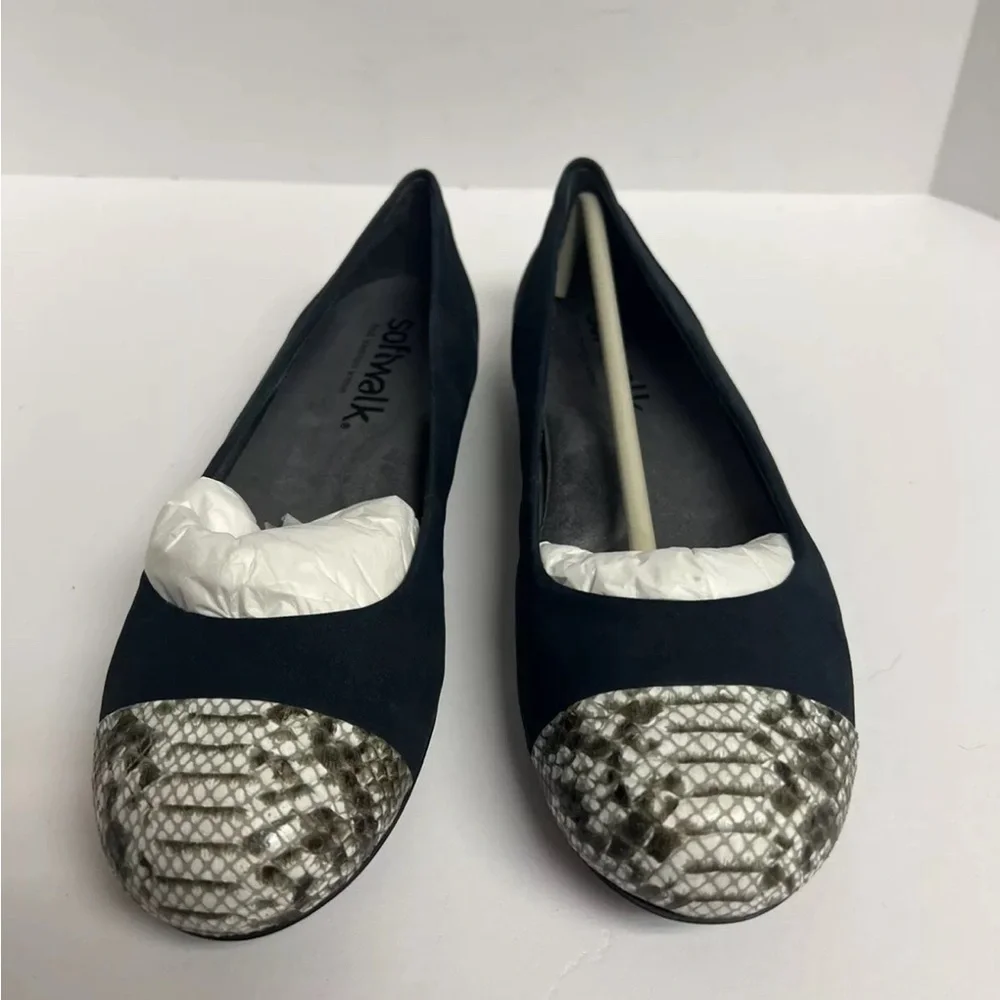 Softwalk Womens Sonoma Cap Toe Flat Navy 6 M
